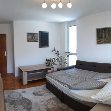 Apartment Ambrela 2 ซาราเยโว ภายนอก รูปภาพ